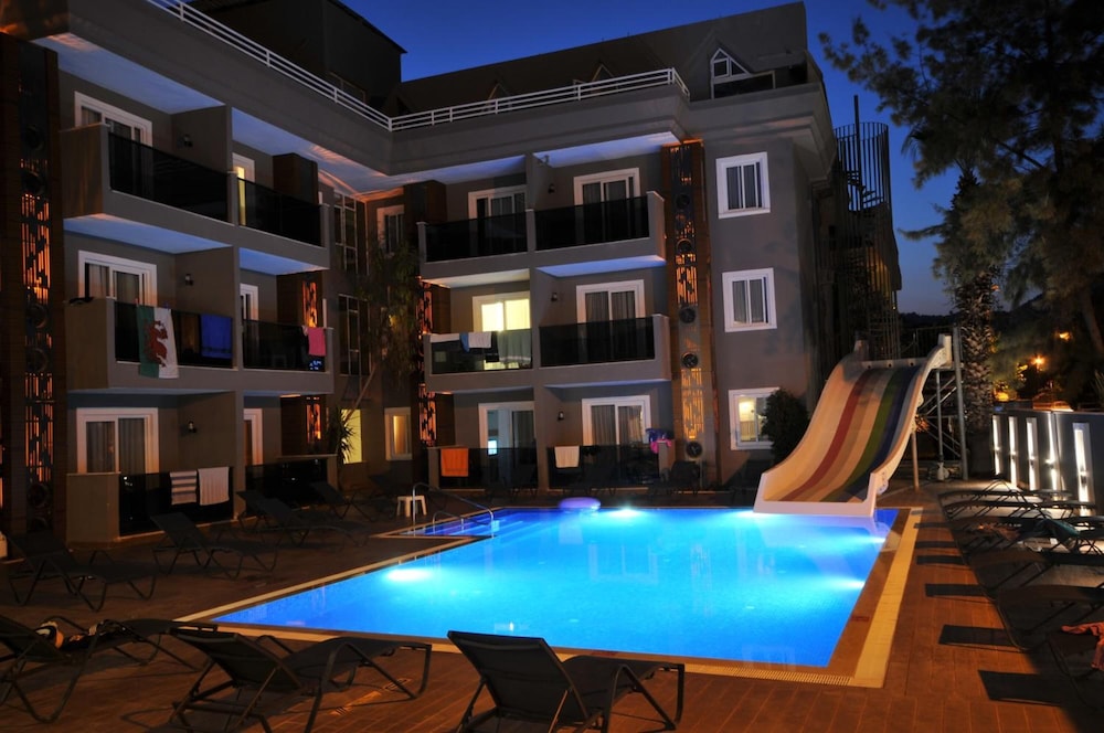 Isla Apartments — Swimming pool in Marmaris, Mugla