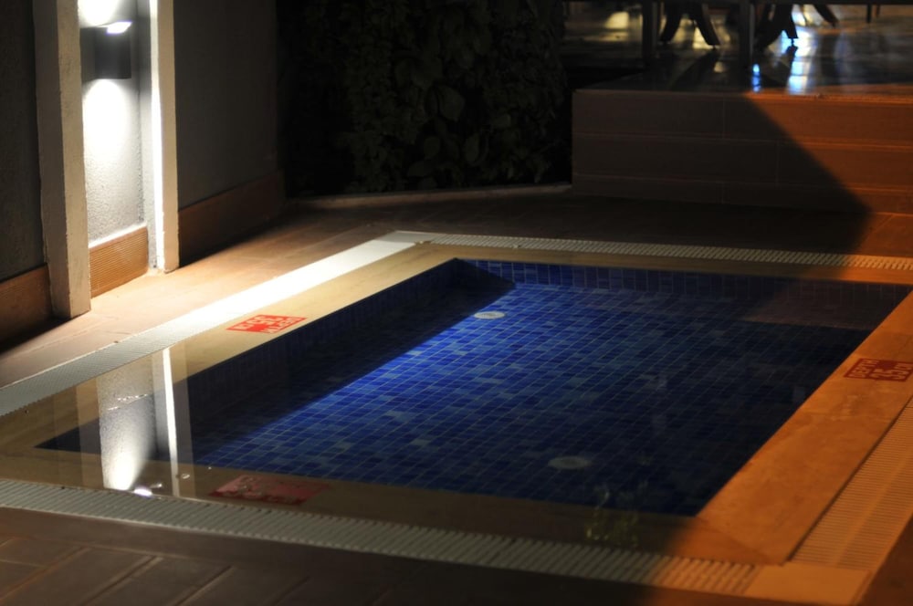 Isla Apartments — Swimming pool in Marmaris, Mugla