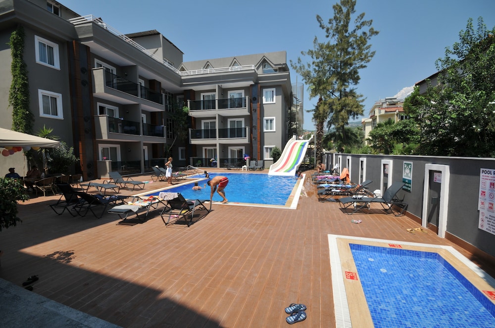 Isla Apartments — Swimming pool in Marmaris, Mugla