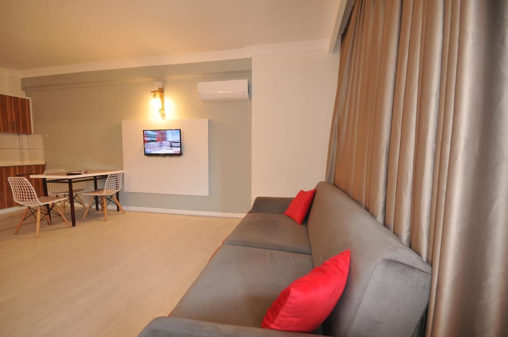 Isla Apartments — Hotel rooms in Marmaris, Mugla