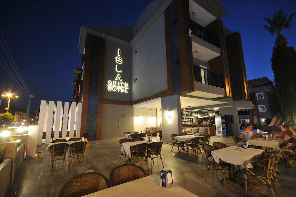 Isla Apartments — Hotel building in Marmaris, Mugla