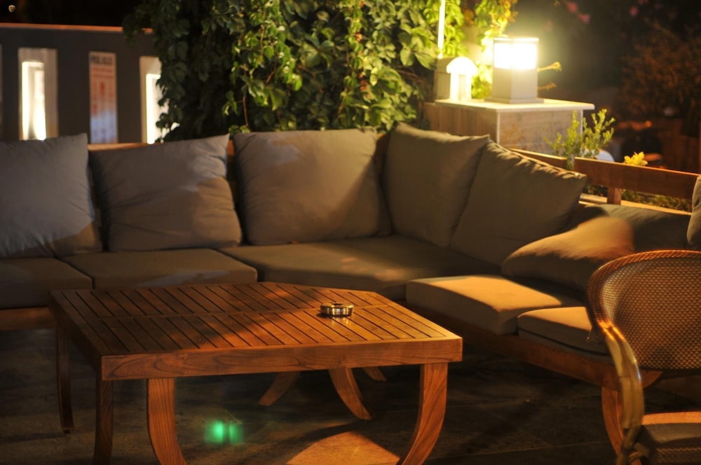 Isla Apartments — Restaurant & bars in Marmaris, Mugla