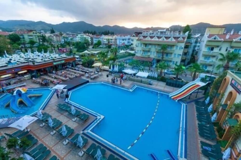 Exelsior Annex — Main photo in Marmaris, Mugla