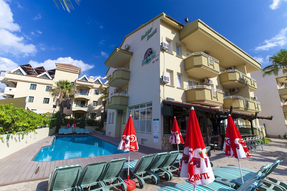 Exelsior Annex — Swimming pool in Marmaris, Mugla