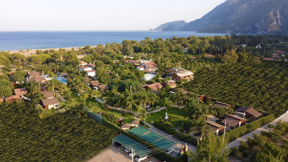 Cirali Hera Hotel — Beach in Kemer