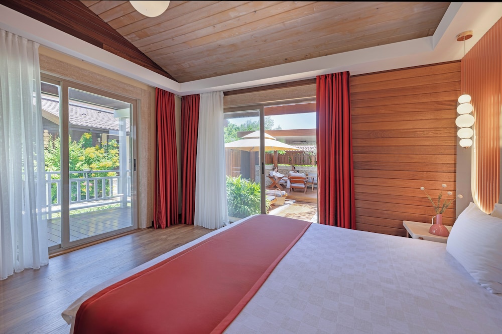 Cirali Hera Hotel — Hotel rooms in Kemer