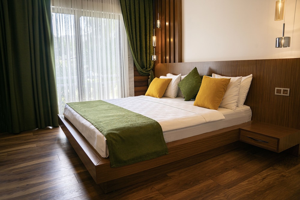 Cirali Hera Hotel — Hotel rooms in Kemer