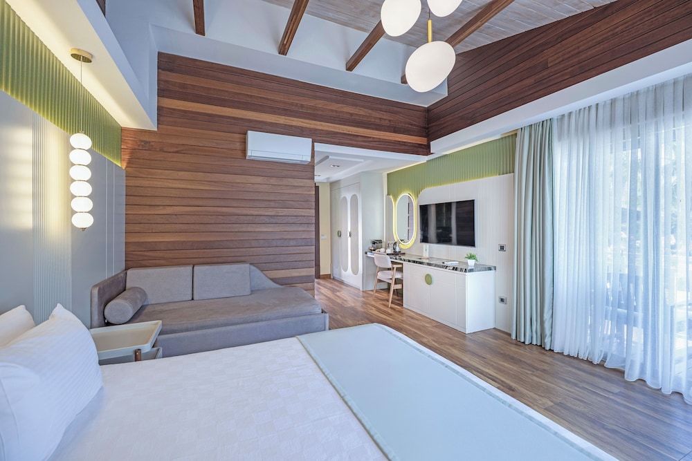 Cirali Hera Hotel — Hotel rooms in Kemer