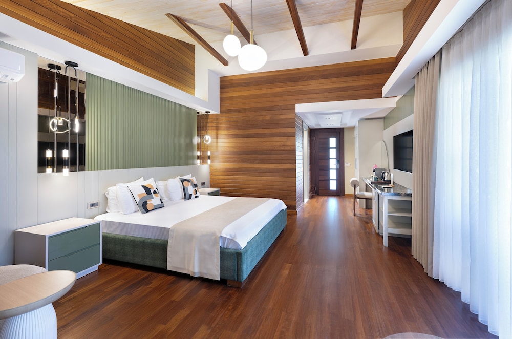 Cirali Hera Hotel — Hotel rooms in Kemer