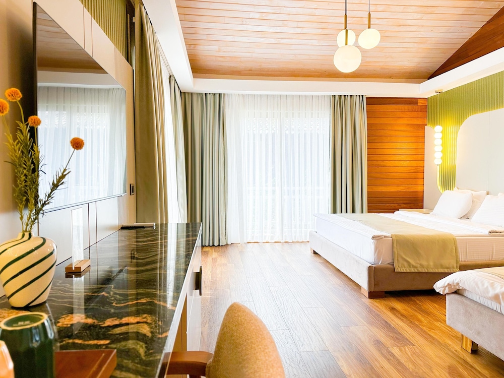 Cirali Hera Hotel — Hotel rooms in Kemer