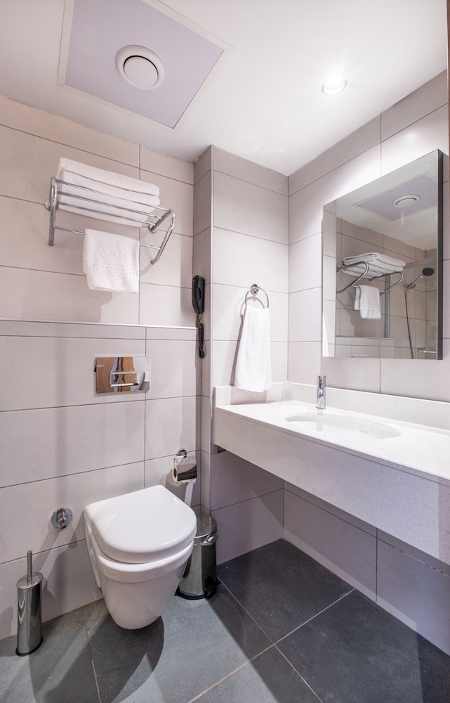Viking Express Otel — Hotel rooms in Kemer