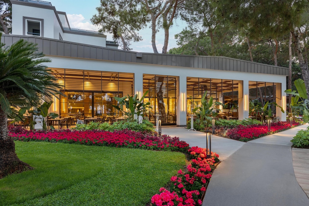 Seven Seas Hotel Life - Ultra All Inclusive — Hotel building in Kemer