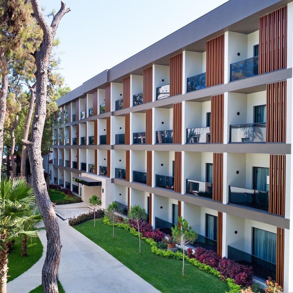 Seven Seas Hotel Life - Ultra All Inclusive — Hotel building in Kemer