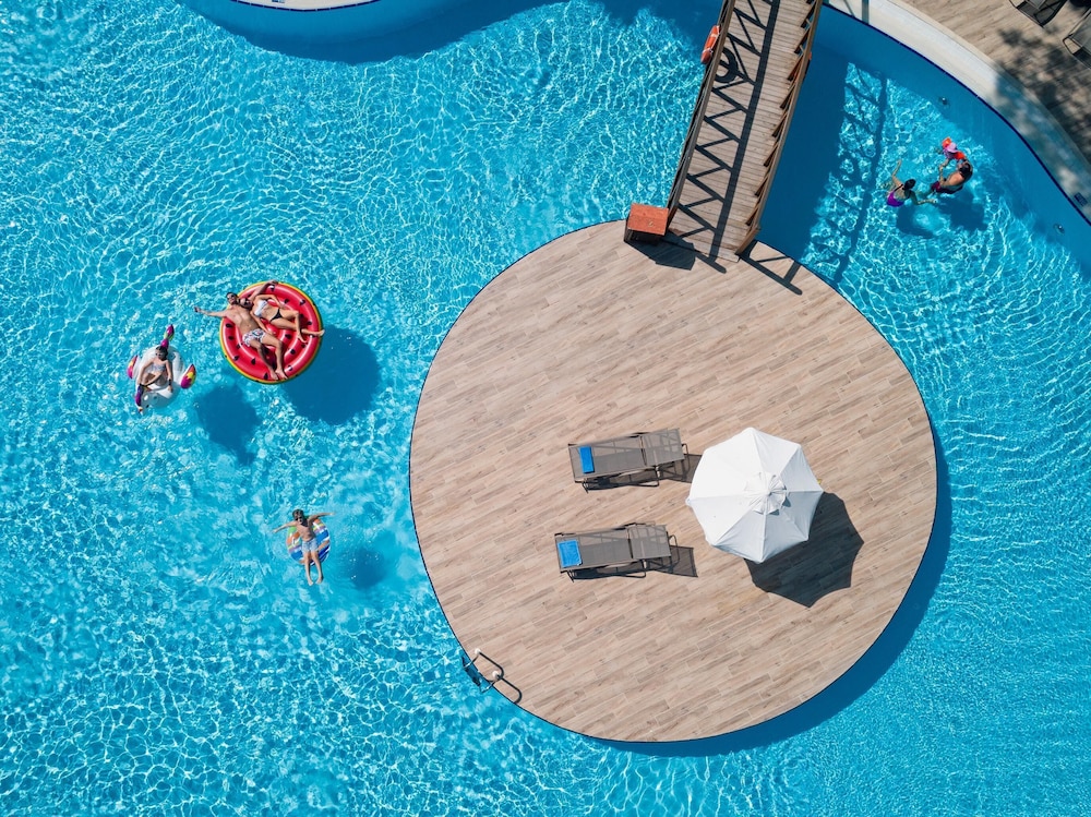 Seven Seas Hotel Life - Ultra All Inclusive — Swimming pool in Kemer