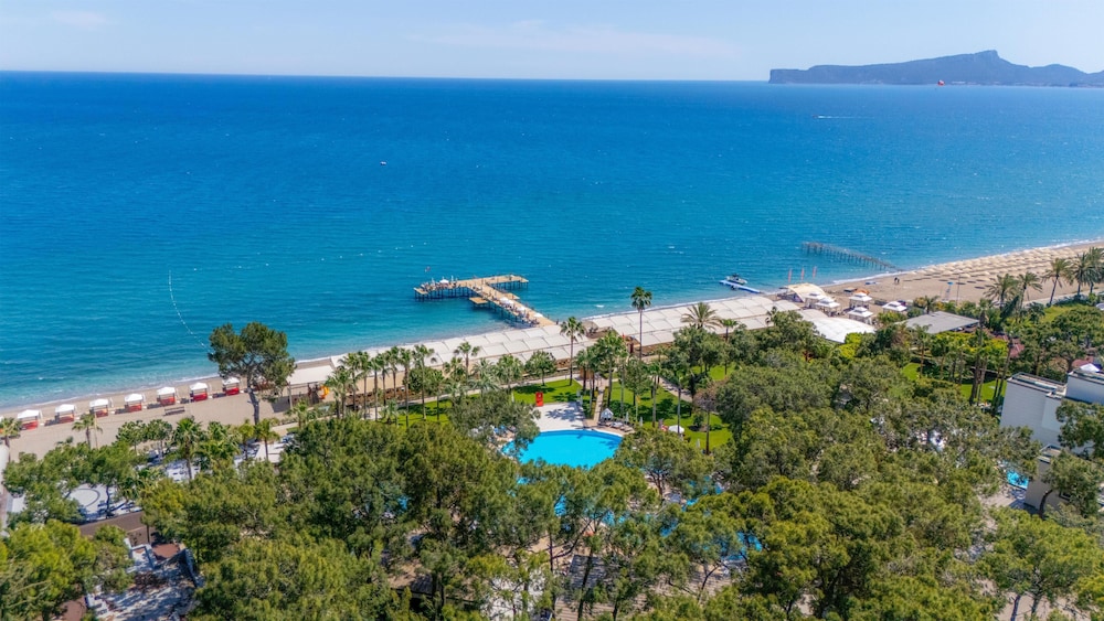 Seven Seas Hotel Life - Ultra All Inclusive — Beach in Kemer
