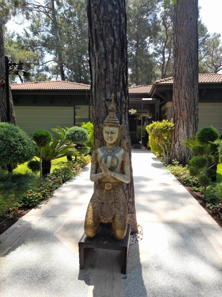 Kimeros Park Holiday Village — Spa in Kemer