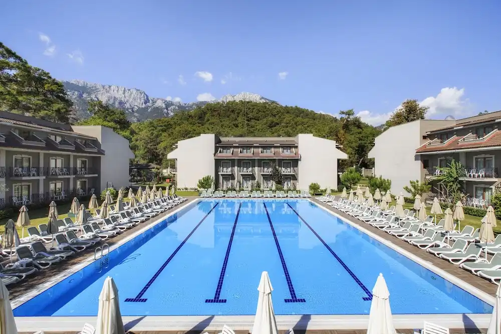 Kimeros Park Holiday Village — Swimming pool in Kemer