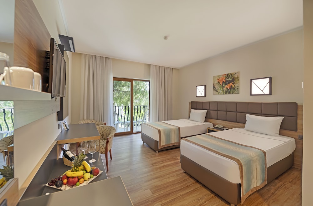 Kimeros Park Holiday Village — Hotel rooms in Kemer
