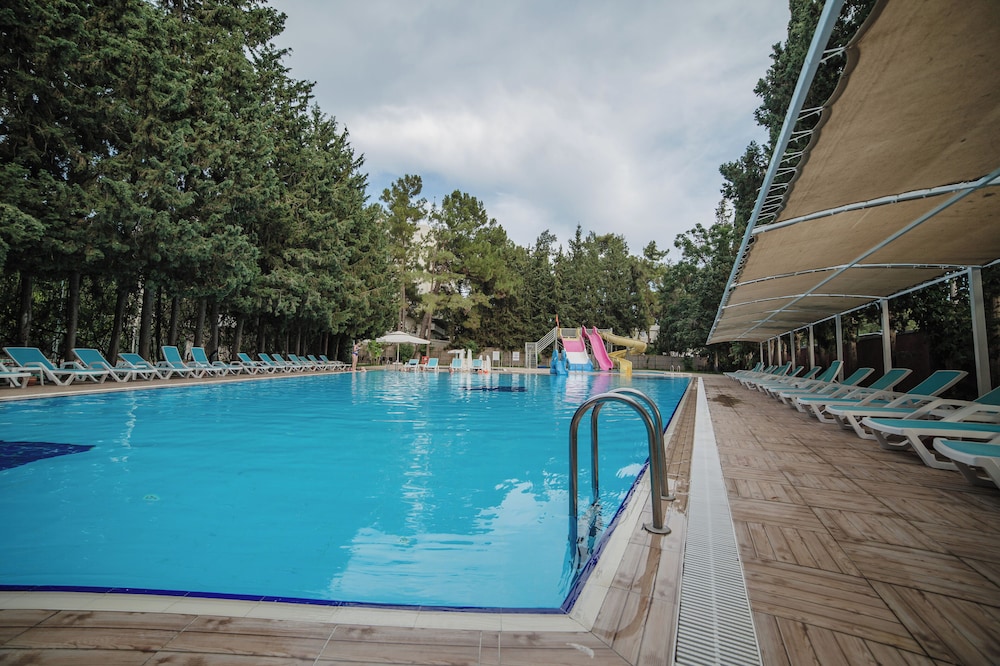 Fun Sun Family Club Saphire — Swimming pool in Kemer