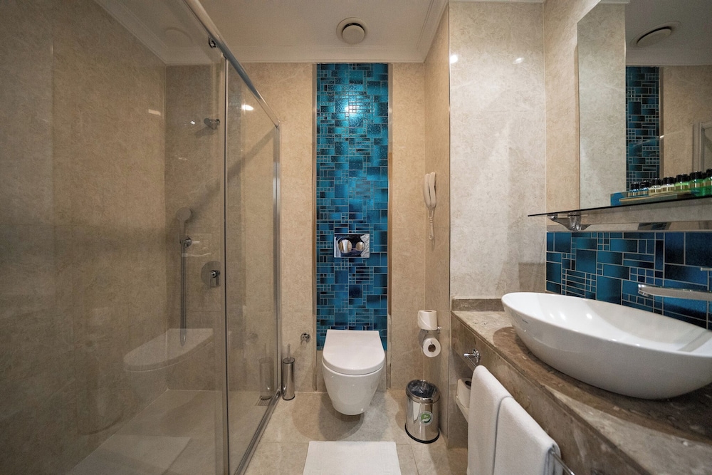 Karmir Resort & Spa - Ultra All Inclusive — Hotel rooms in Kemer