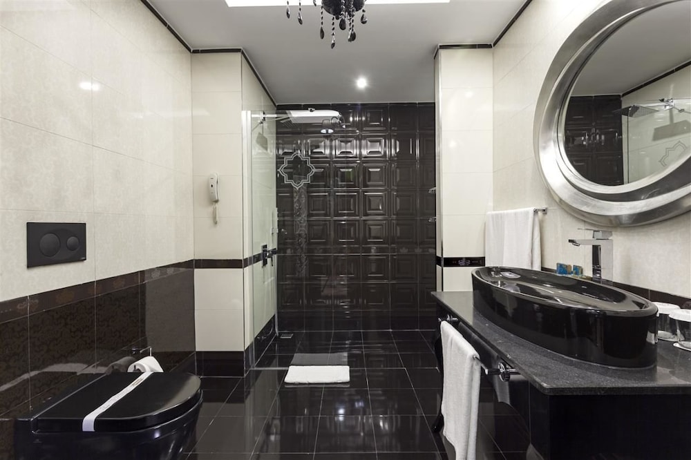 Karmir Resort & Spa - Ultra All Inclusive — Hotel rooms in Kemer