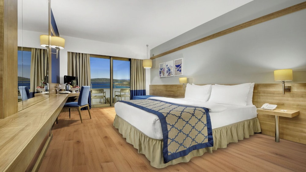 La Blanche Island Bodrum - All Inclusive — Rooms in Milas, Mugla
