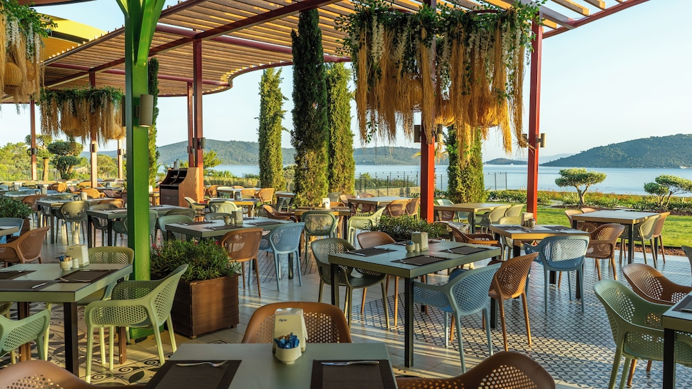 La Blanche Island Bodrum - All Inclusive — Restaurant in Milas, Mugla
