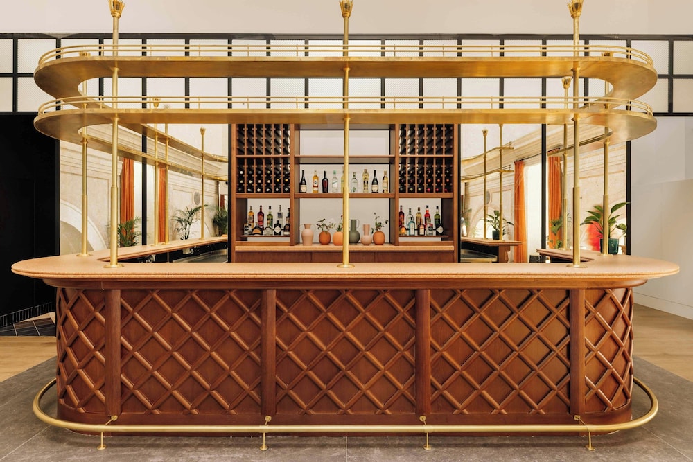 Locke de Santa Joana — Restaurant & bars in Lisbon, Lisboa