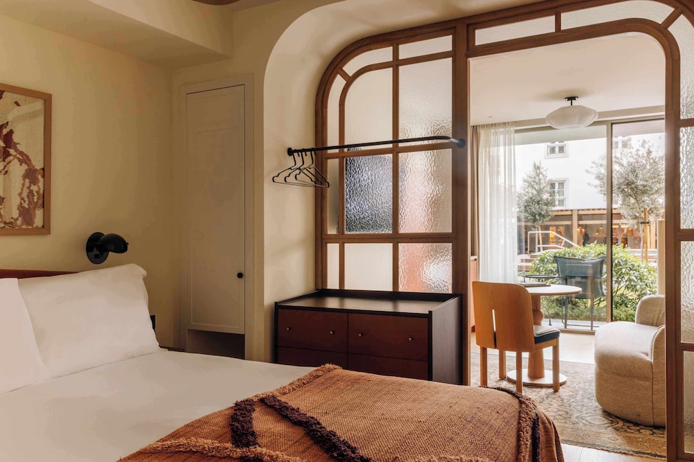 Locke de Santa Joana — Hotel rooms in Lisbon, Lisboa