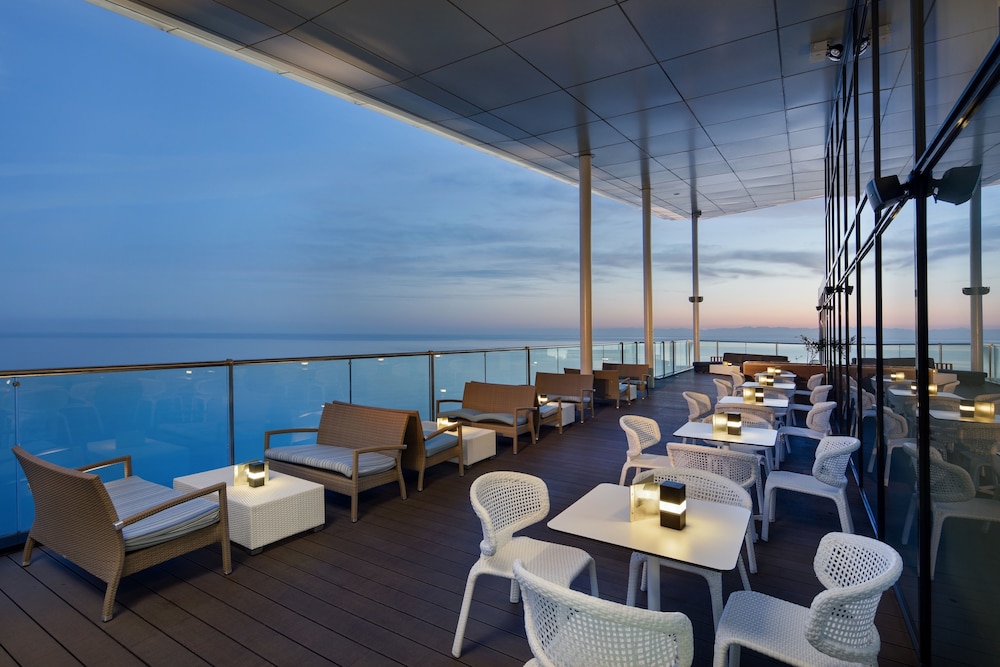 Hilton Batumi - zdjęcie 3