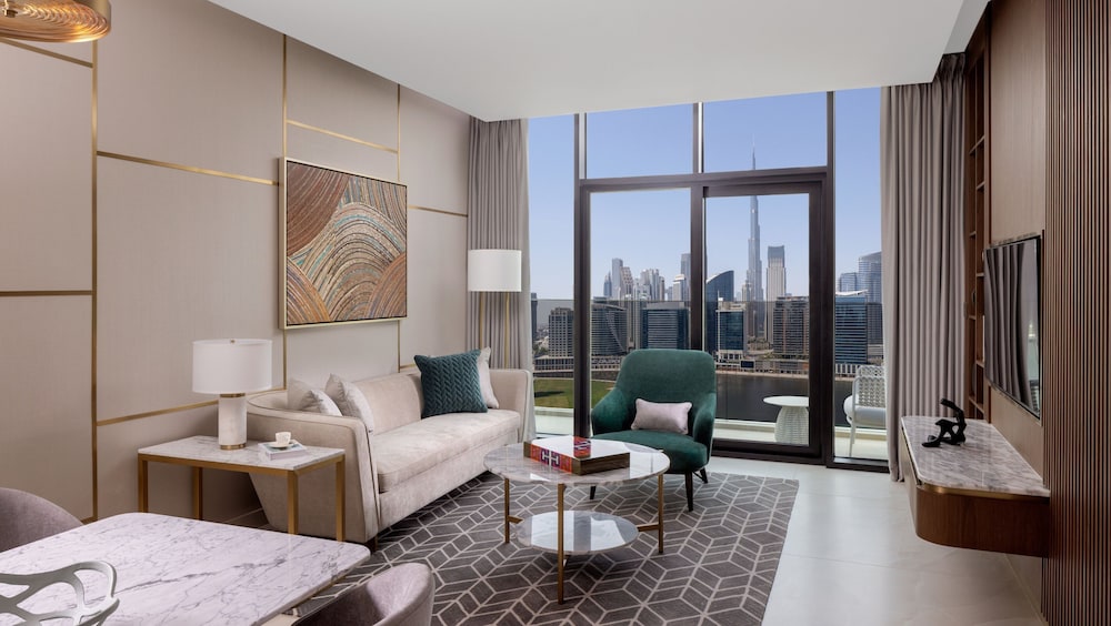InterContinental Residences Dubai Business Bay by IHG — Hotel rooms in Dubai
