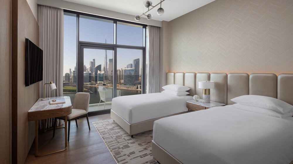 InterContinental Residences Dubai Business Bay by IHG — Hotel rooms in Dubai