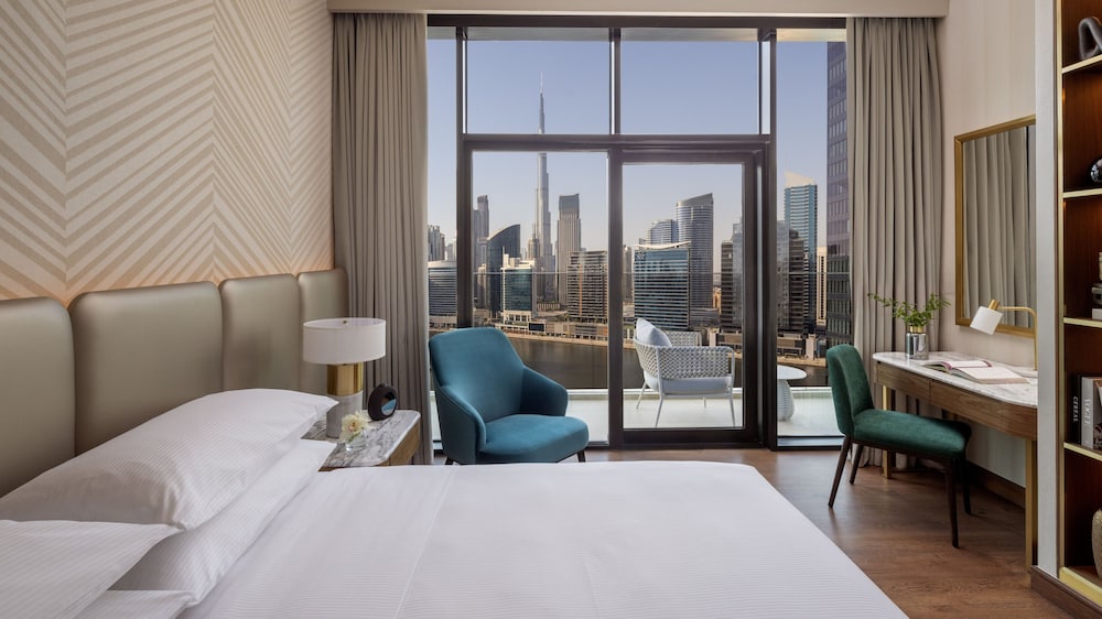 InterContinental Residences Dubai Business Bay by IHG — Hotel rooms in Dubai