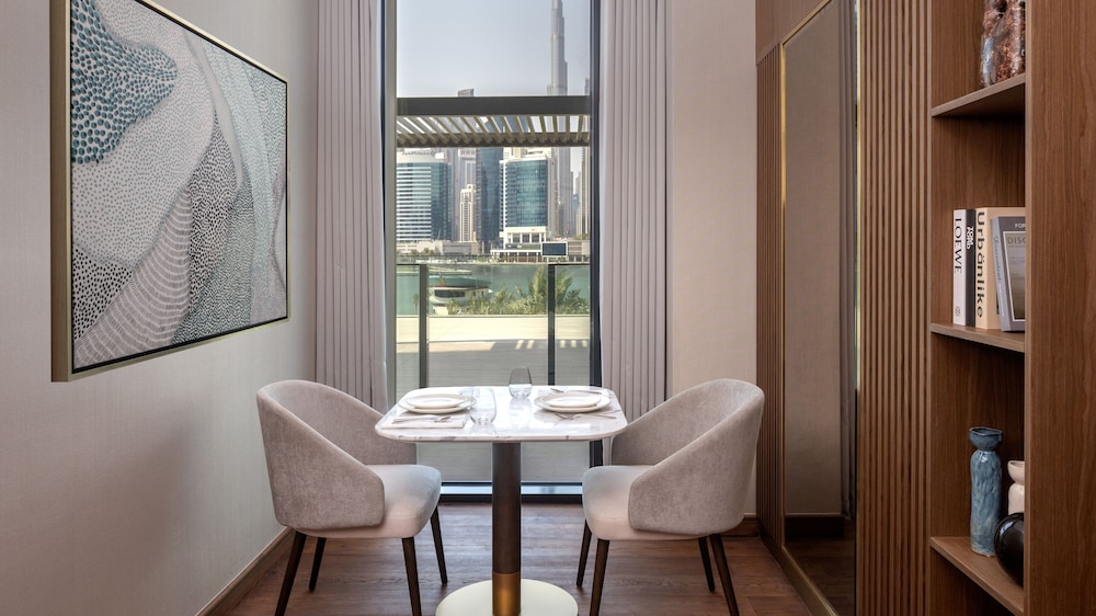 InterContinental Residences Dubai Business Bay by IHG — Hotel rooms in Dubai