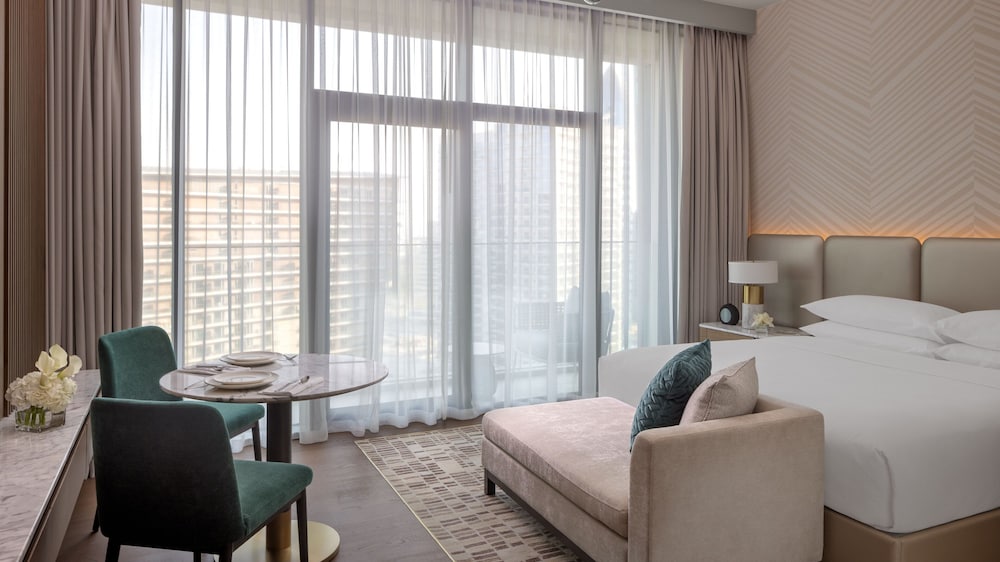 InterContinental Residences Dubai Business Bay by IHG — Hotel rooms in Dubai