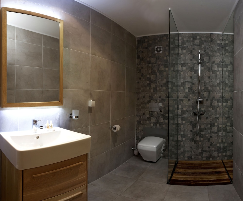 Sunrise Hotel — Hotel rooms in Golden Sands, Varna Region