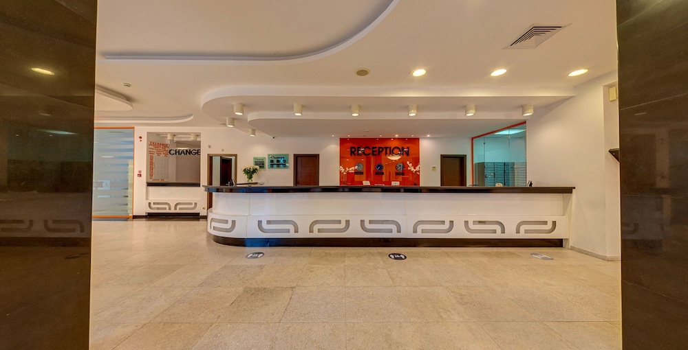 Sunrise Hotel — Hotel building in Golden Sands, Varna Region