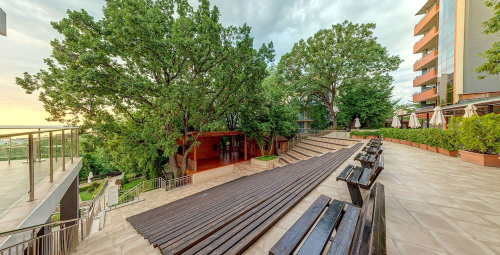 Sunrise Hotel — Sports & recreation in Golden Sands, Varna Region