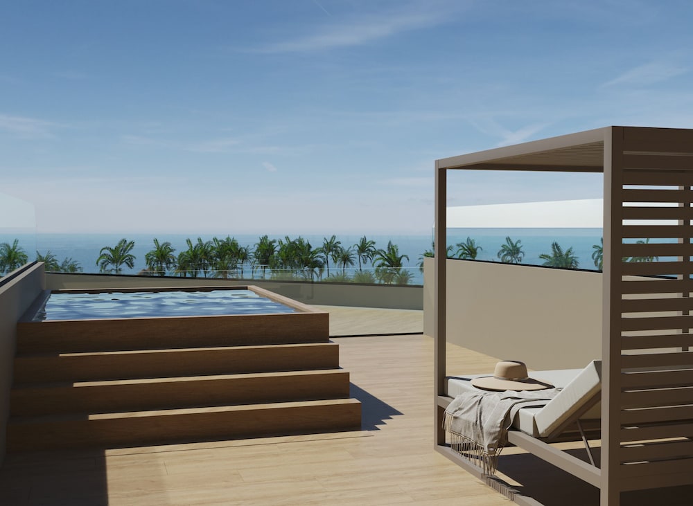 Excellence Coral Playa Mujeres - Adults Only All Inclusive — Swimming pool in Playa Mujeres, Quintana Roo