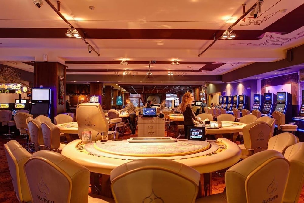 Platinum Hotel & Casino, Bansko — Restaurant & bars in Bansko, Blagoevgrad