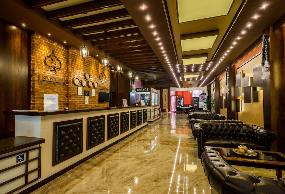 Platinum Hotel & Casino, Bansko — Hotel building in Bansko, Blagoevgrad