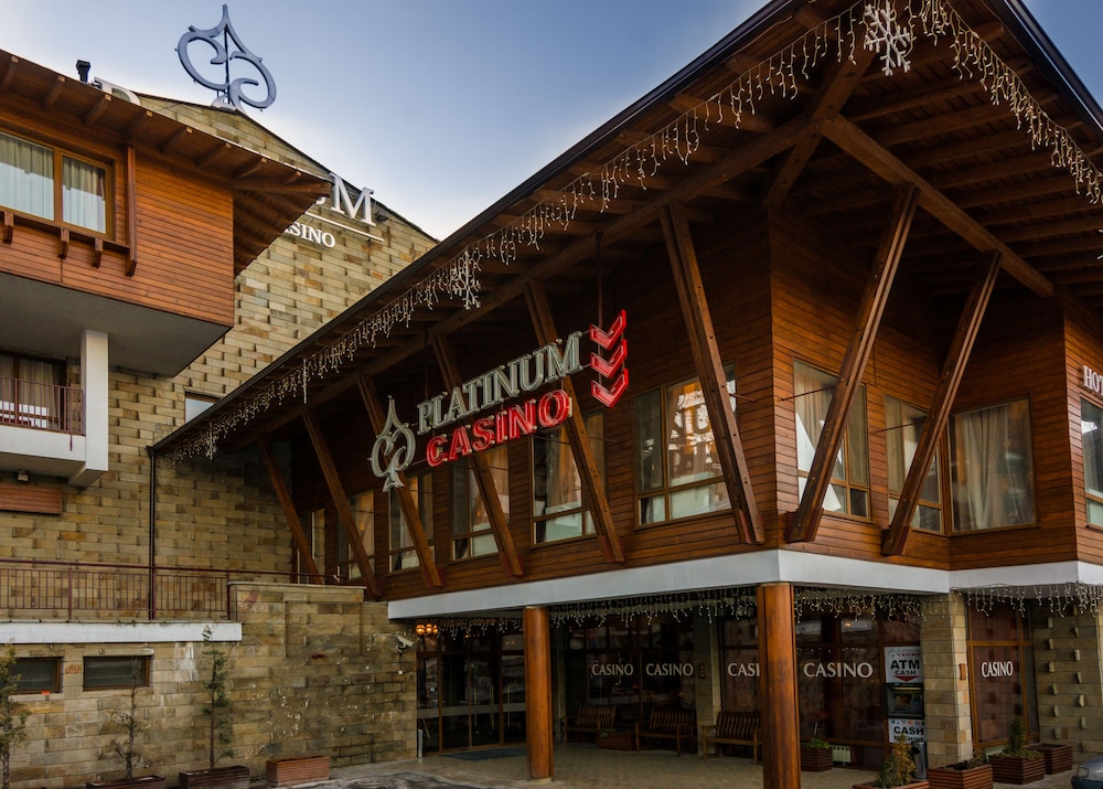 Platinum Hotel & Casino, Bansko — Hotel building in Bansko, Blagoevgrad