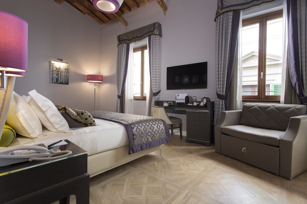 Hotel Spadai — Hotel rooms in Florence, Tuscany