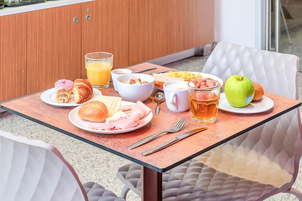 B&B Hotel Milano San Siro — Restaurant & bars in Milan, Lombardy