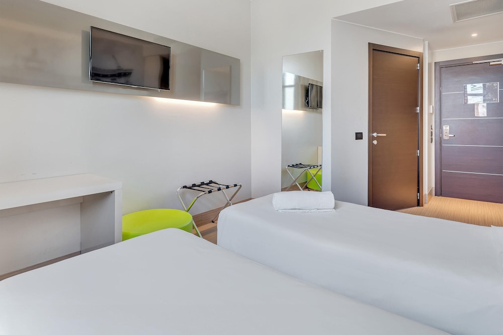 B&B Hotel Milano San Siro — Hotel rooms in Milan, Lombardy
