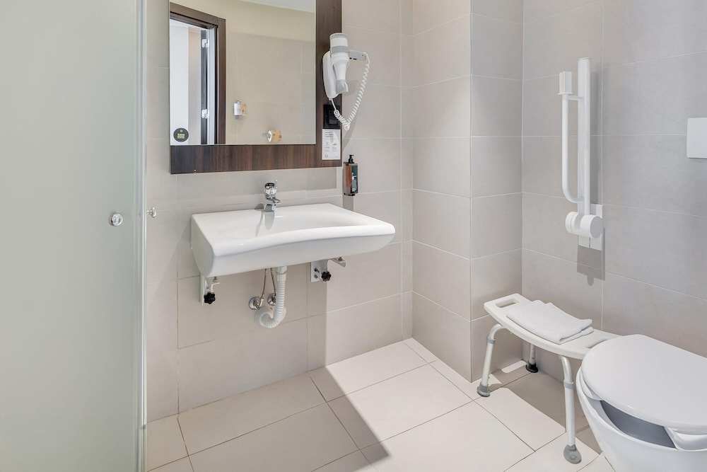 B&B Hotel Milano San Siro — Hotel rooms in Milan, Lombardy