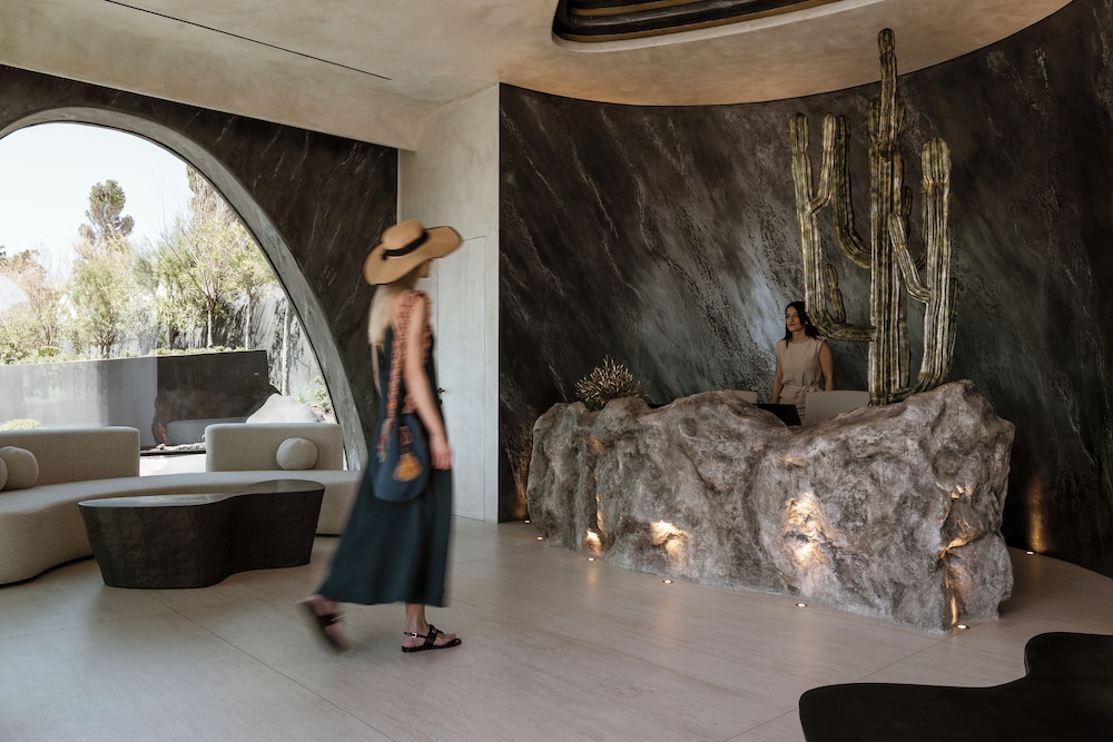 One of One Hotel — Hotel building in Imerovigli, South Aegean