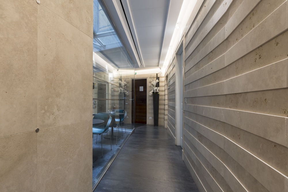 Stendhal Luxury Suites - zdjęcie 5