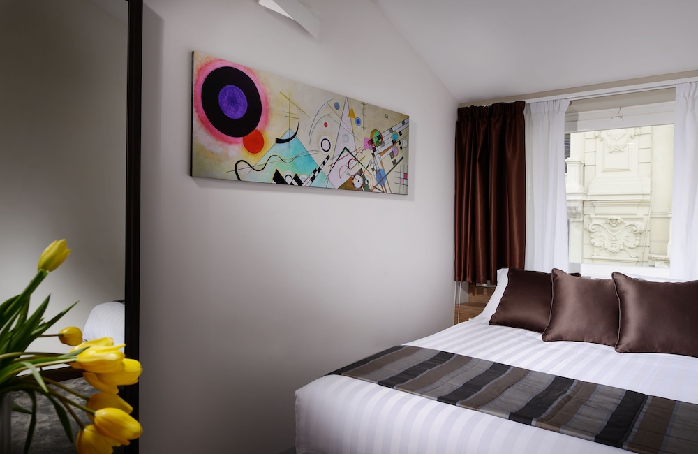 Rome Art Hotel - Trevi Hotels Group — Hotel rooms in Rome, Lazio
