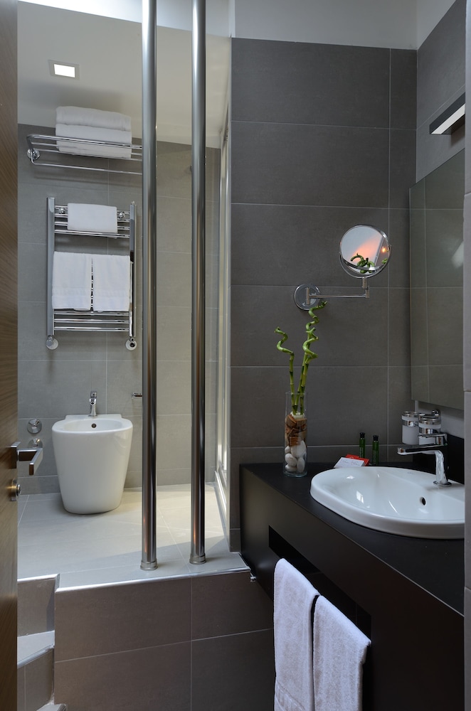 Rome Art Hotel - Trevi Hotels Group — Hotel rooms in Rome, Lazio